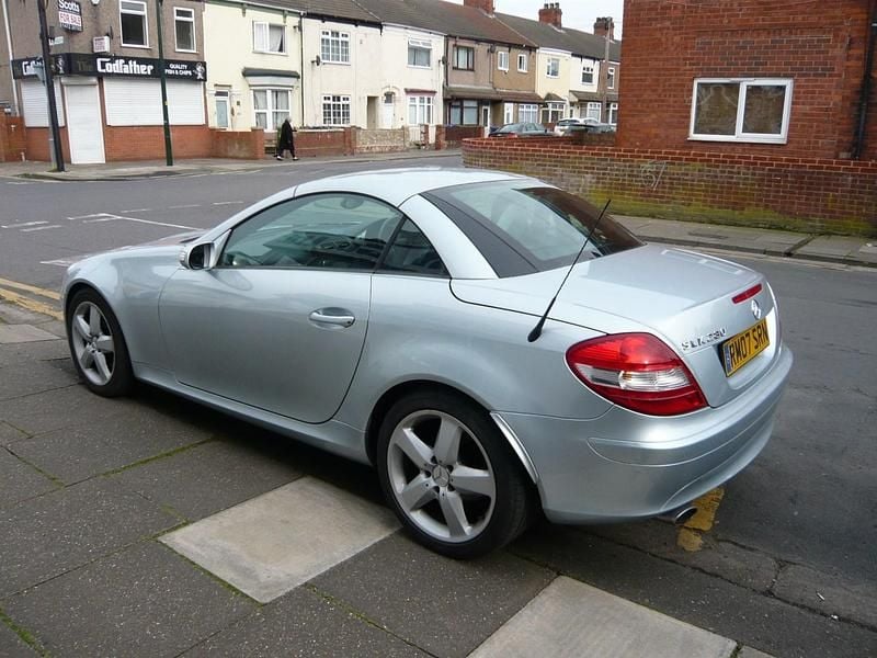 Used Mercedes SLK280 231 HP (169 kW) 2007 Silver Cabriolet