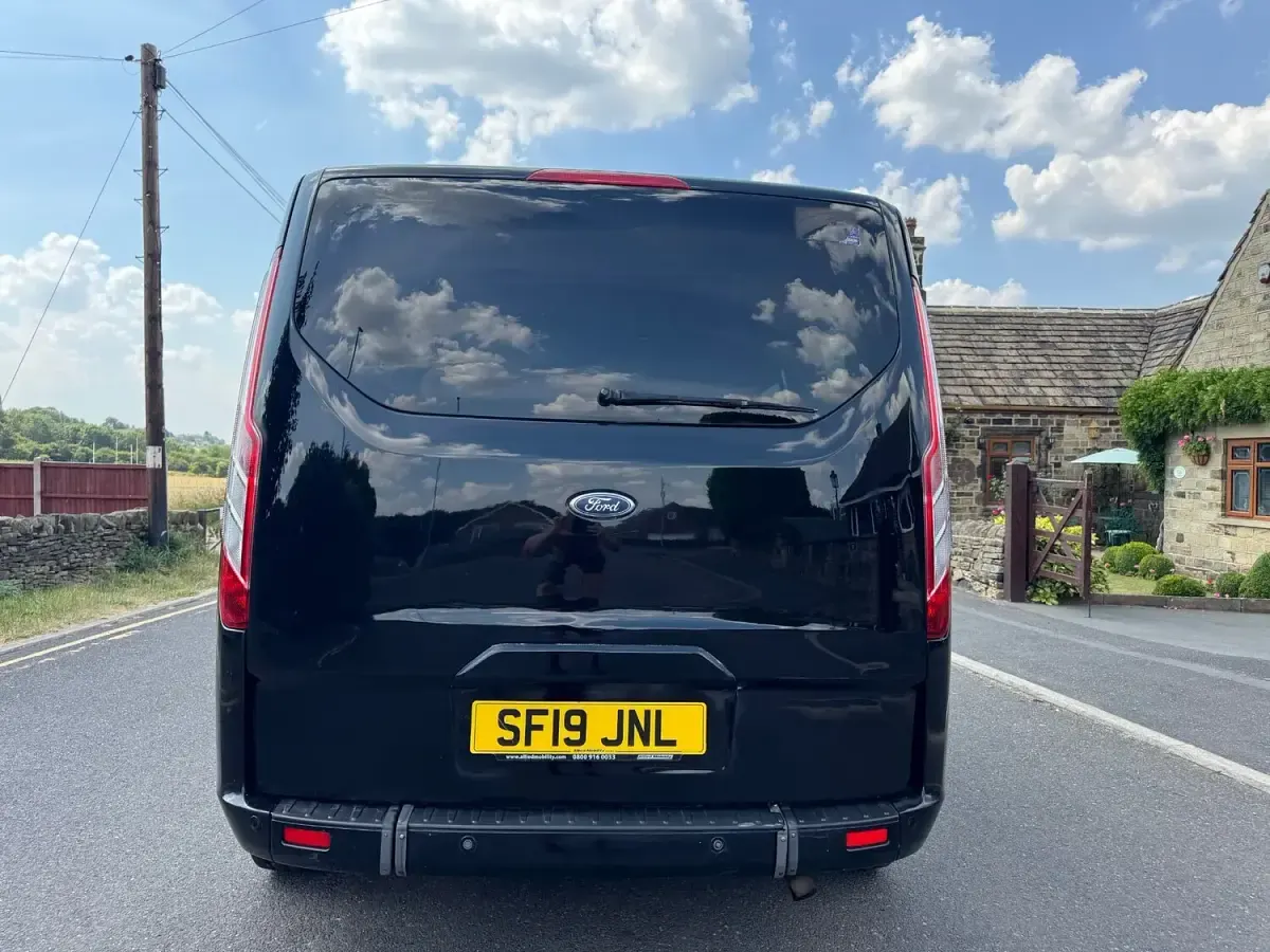 Used Ford Tourneo Titanium 2019 Black MPV