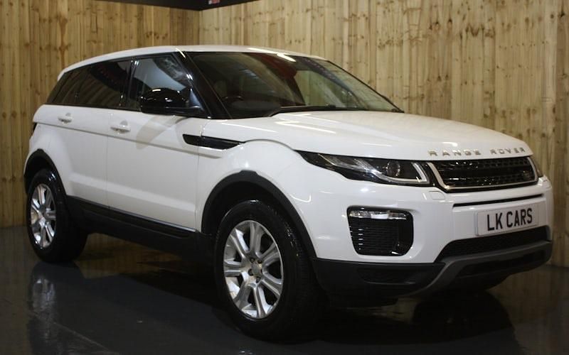 Used Land Rover Range Rover evoque SE 150 HP (110 kW) 2018 Hatchback