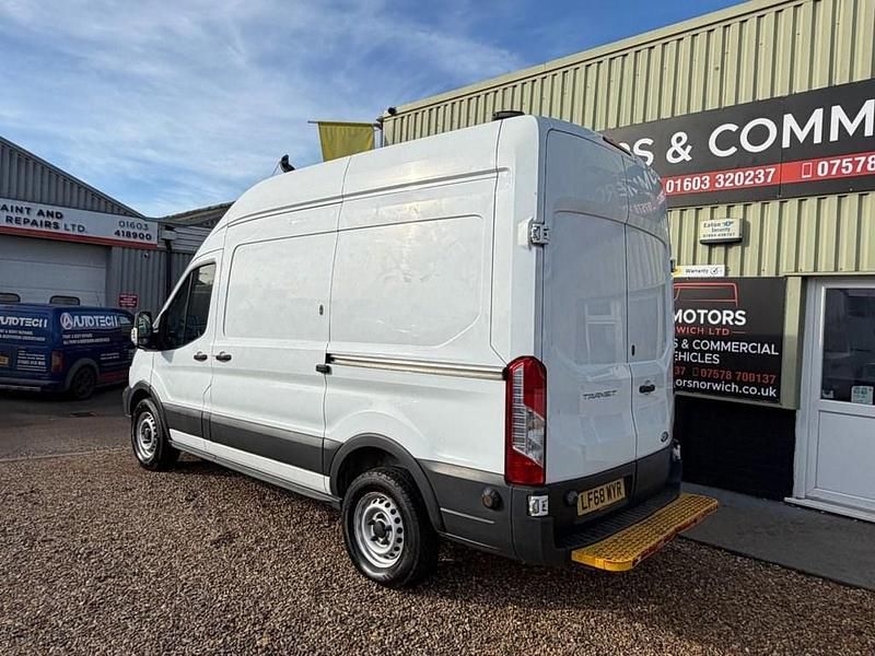 Used Ford Transit 130 HP (95 kW) 2018 White Van