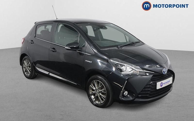 Used 2020 Toyota Yaris Hybrid Hatchback | £11,399 (Good price) - Image 1/4