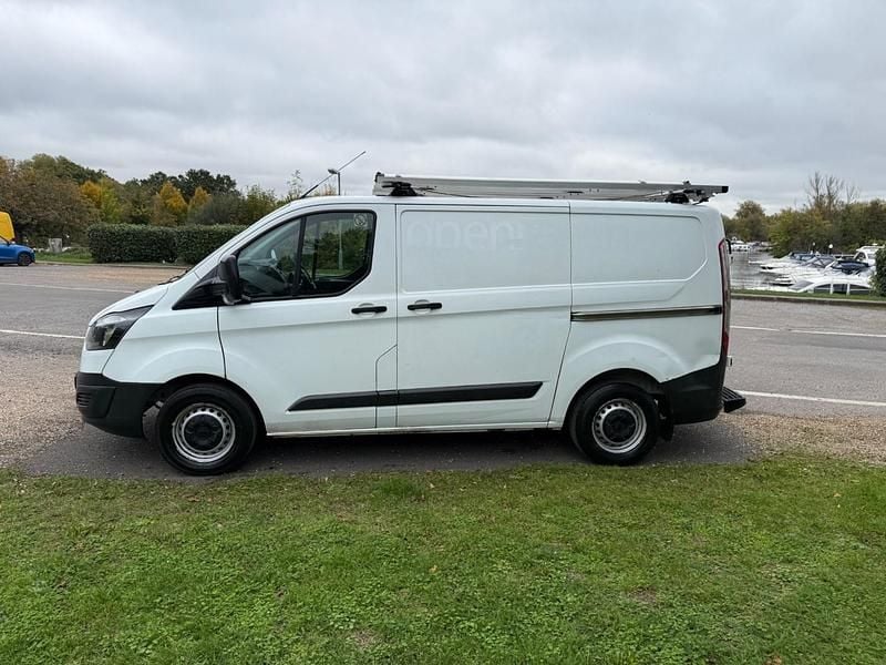 Used Ford Transit Custom 105 HP (77 kW) 2016 White Van