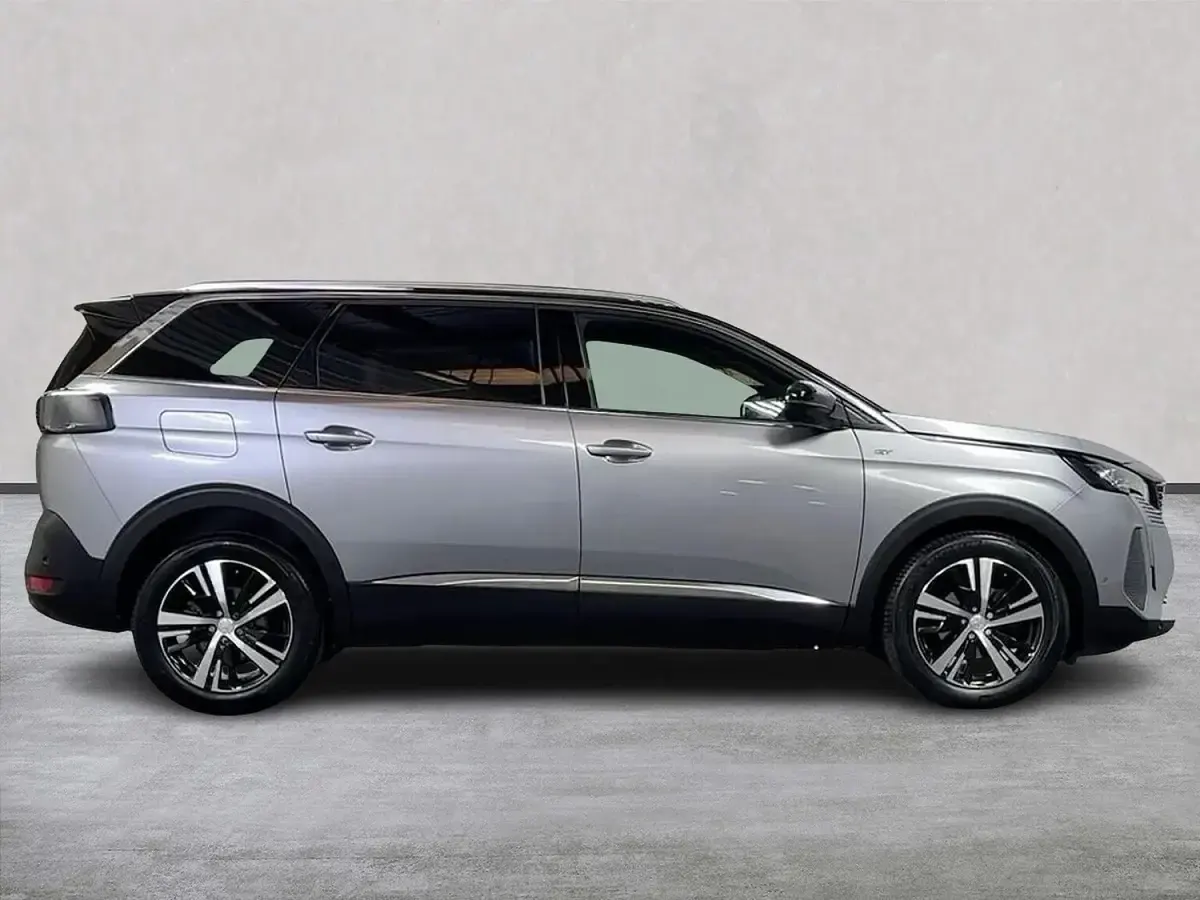 Used Peugeot 5008 GTi 129 HP (94 kW) 2024 Grey SUV