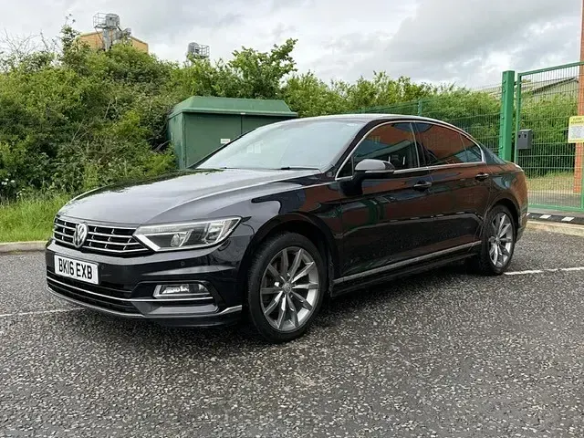 Used VW Passat R-line 2016 Black Sedan
