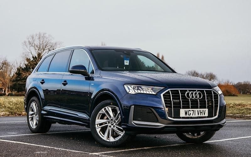 Used 2024 Audi Q7 S-Line SUV | £31,740 (Super price) - Image 1/4