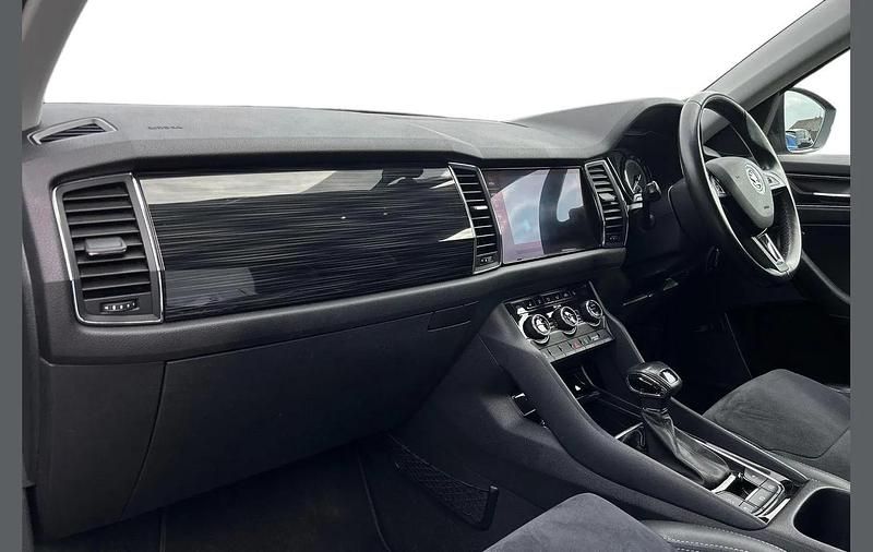 Used Skoda Kodiaq SE L 187 HP (137 kW) 2018 Black magic pearlescent SUV