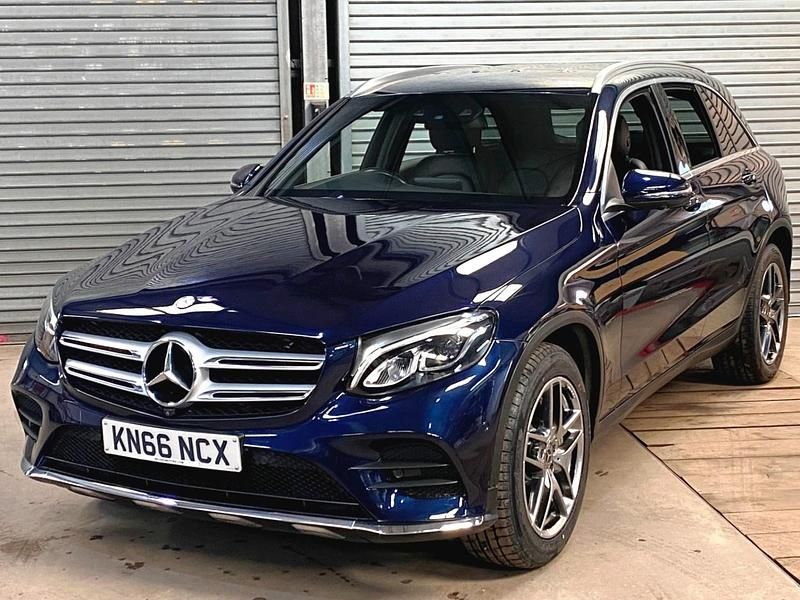 Used Mercedes GLC220 AMG line 168 HP (123 kW) 2016 Blue Estate