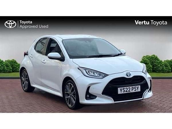 Used 2022 Toyota Yaris Hatchback | £18,135 (Fair price) - Image 1/4
