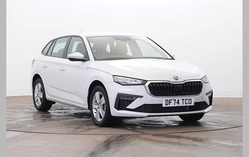 Moon white metallic New 2024 Skoda Scala SE Hatchback | £20,995 (A bit pricey) - Image 1/4