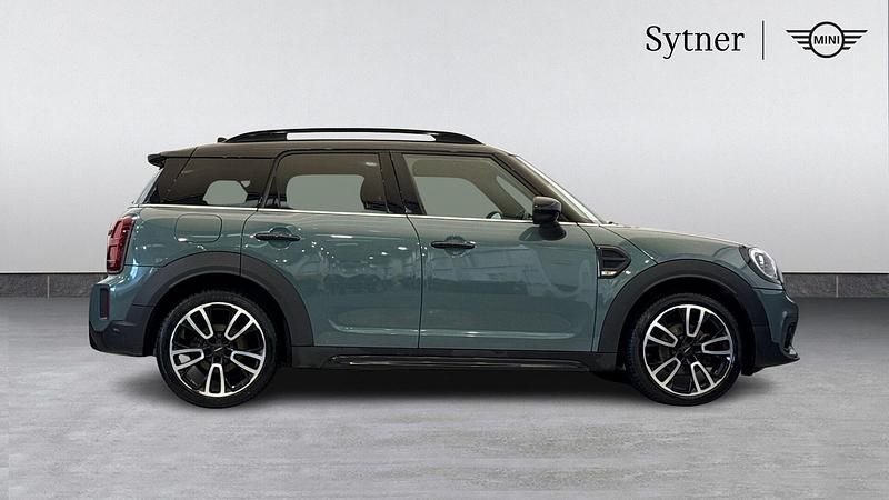 Used Mini Cooper Countryman Sport 134 HP (98 kW) 2023 Green SUV