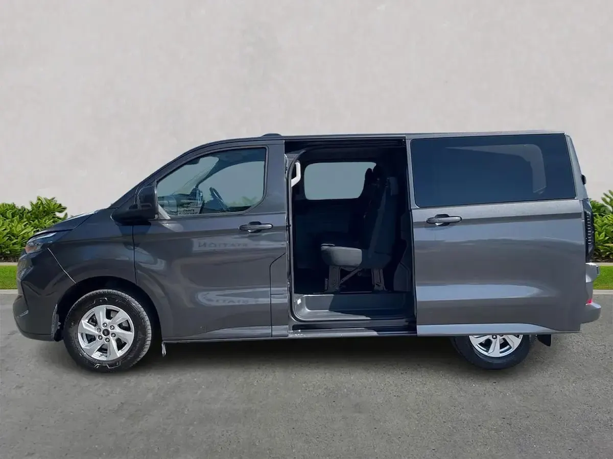 Used Ford Transit Custom Limited 136 HP (100 kW) 2025 Grey Van
