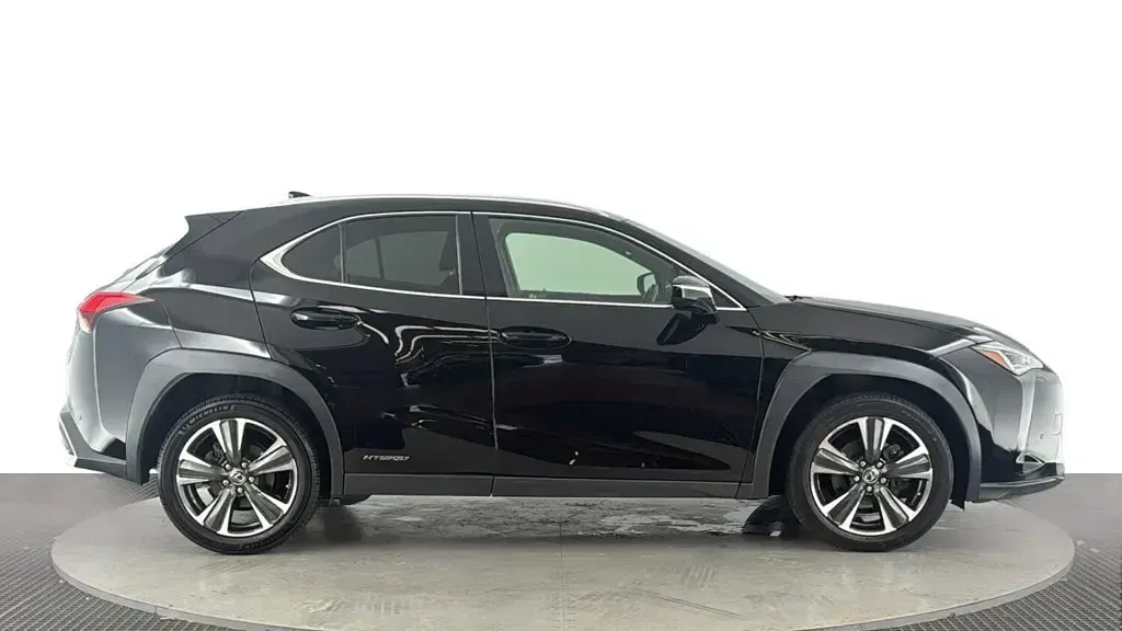 Used Lexus UX 250h 184 HP (135 kW) 2020 Black SUV
