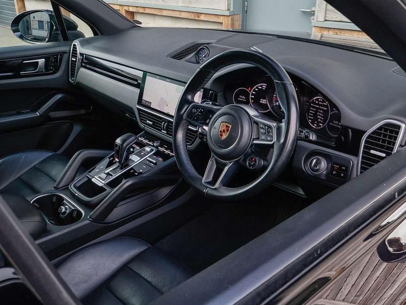 Used Porsche Cayenne 2018 Black SUV