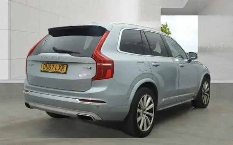 Used Volvo XC90 Inscription 320 HP (235 kW) 2017 Silver SUV