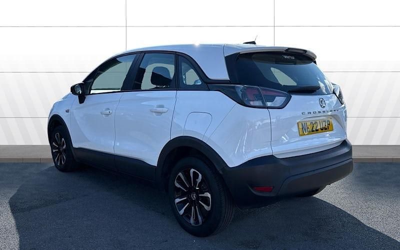 Used Vauxhall Crossland Design Edition 83 HP (61 kW) 2022 White SUV