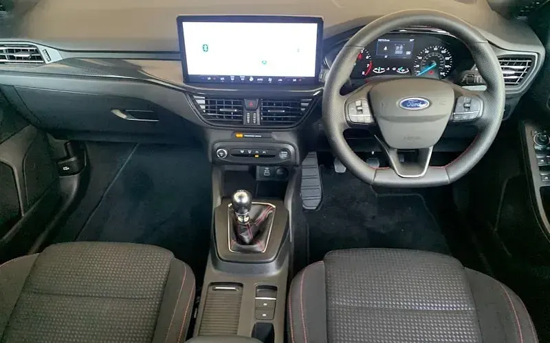Used Ford Focus ST-Line 155 HP (114 kW) 2023 Black Estate