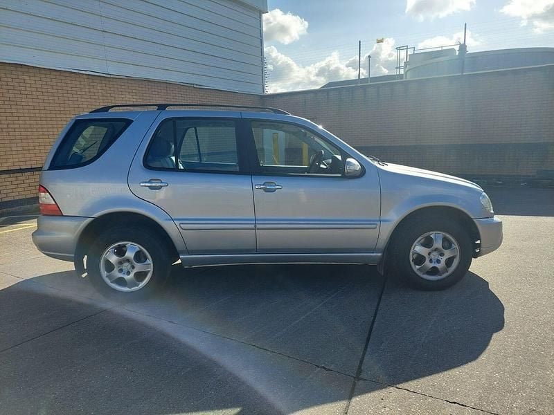 Used Mercedes ML270 2003 Silver SUV