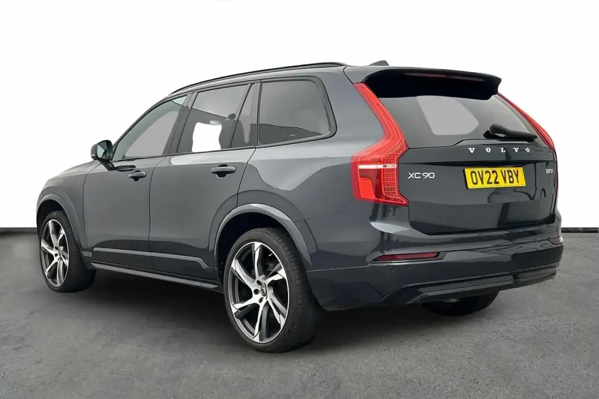 Used Volvo XC90 R-Design Pro 235 HP (172 kW) 2022 Grey SUV