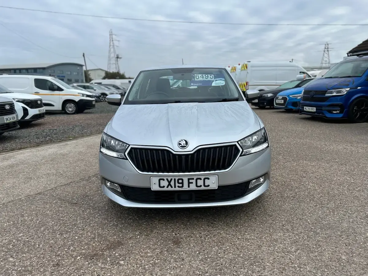Used Skoda Fabia SE 95 HP (69 kW) 2019 Silver Hatchback