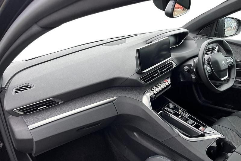 Used Peugeot 3008 Allure+ 296 HP (217 kW) 2024 Black SUV