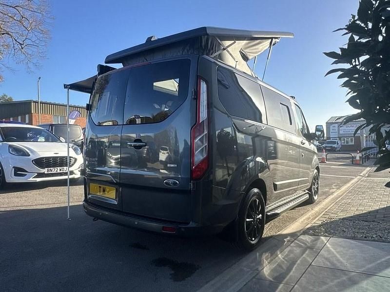 Used Ford Transit Custom Limited 130 HP (95 kW) 2018 Grey Van