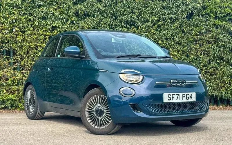 Second-hand Fiat 500e Passion 86 kW (118 CP) 2021 Verde Hatchback