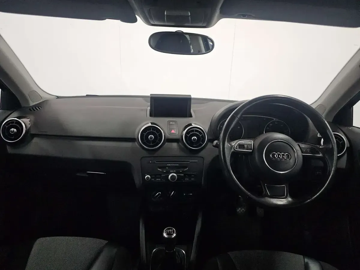 Used Audi A1 Sport 122 HP (89 kW) 2012 Blue Hatchback