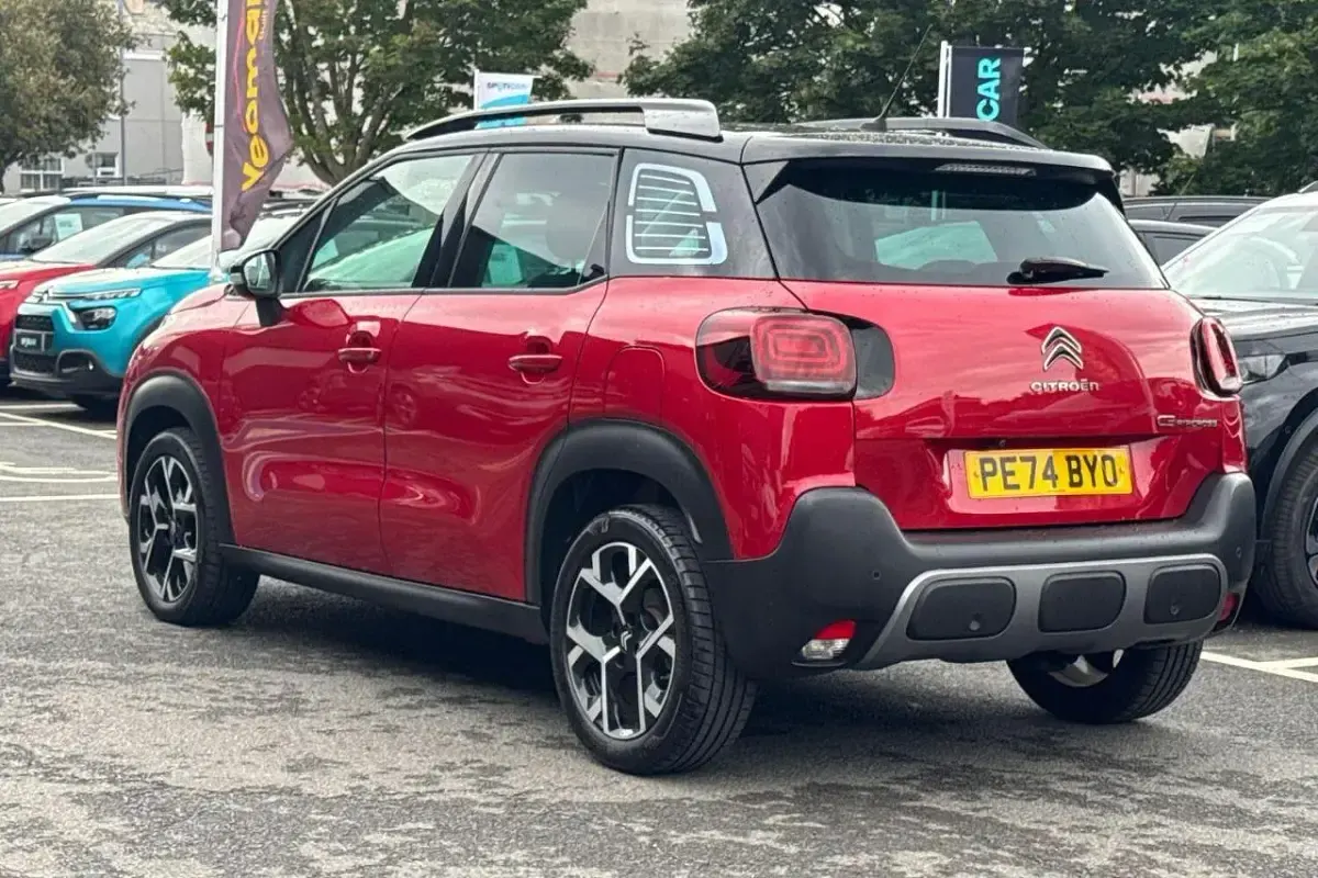 Used Citroën C3 Aircross PureTech 128 HP (94 kW) 2024 Red SUV