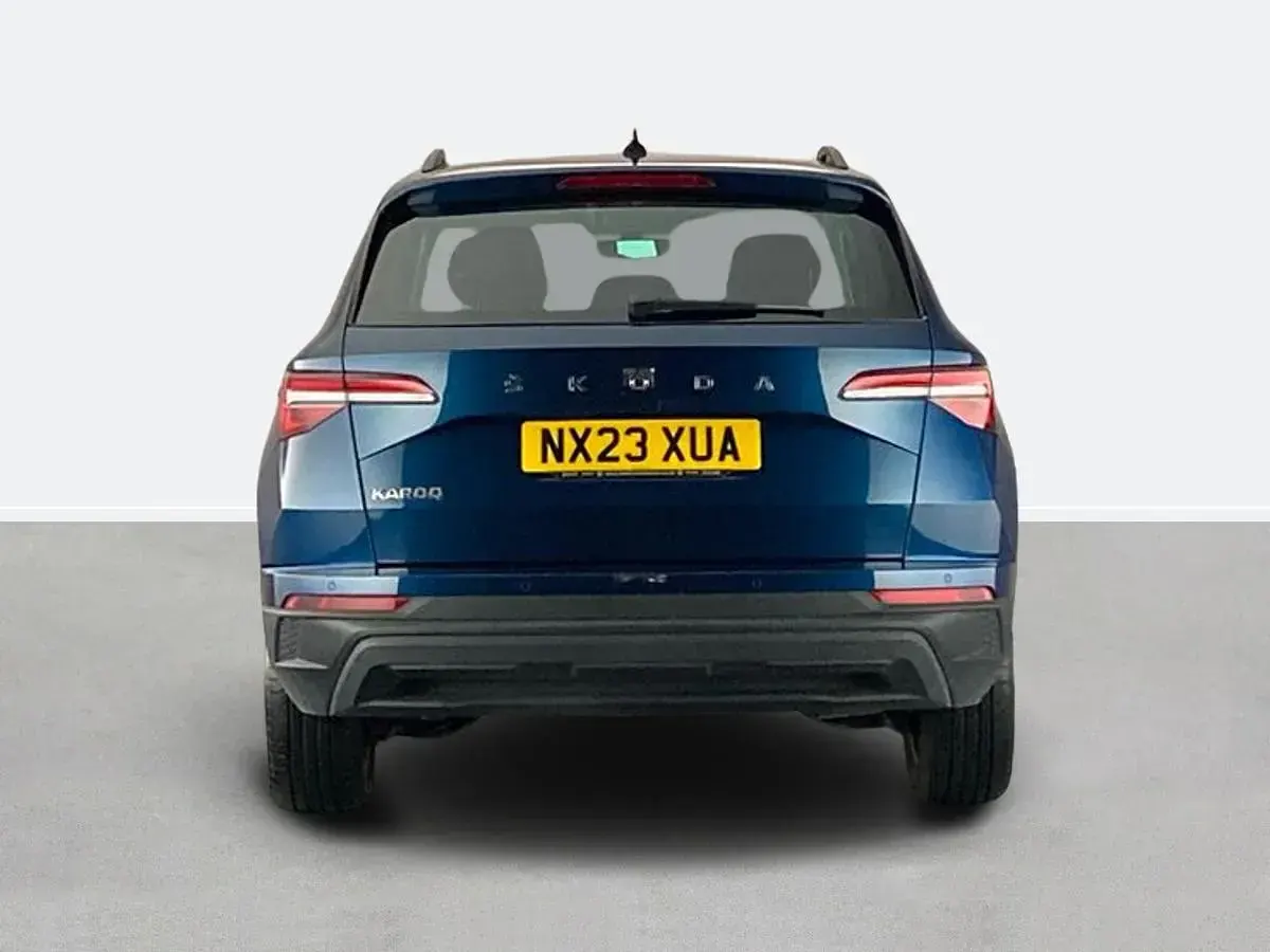 Used Skoda Karoq SE Drive 2023 Blue SUV