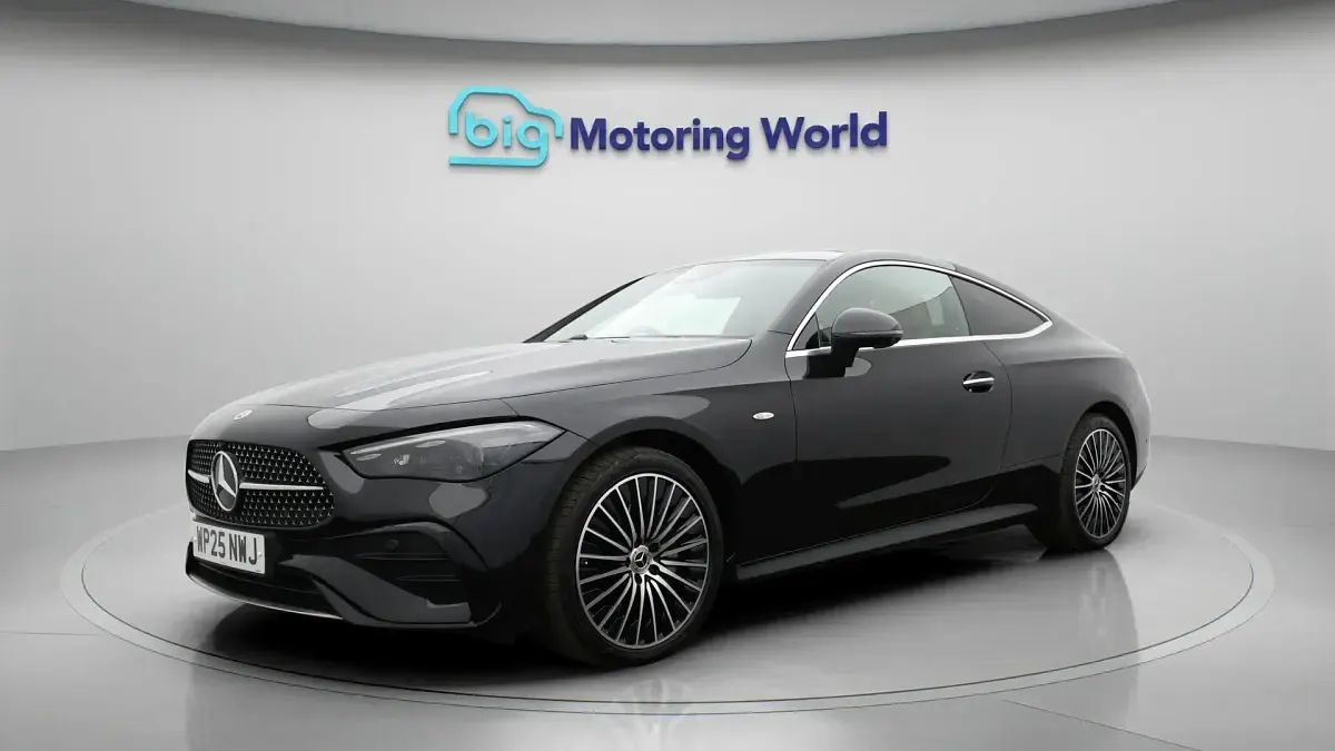 Used Mercedes CLE300 AMG line 328 HP (241 kW) 2025 Black Coupe