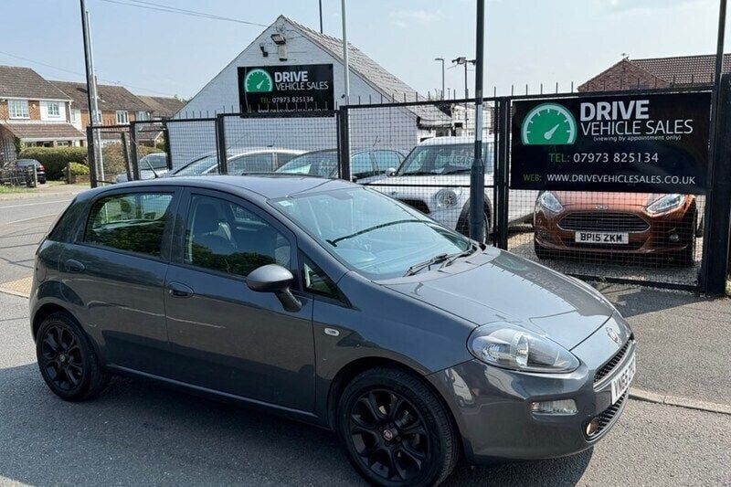Grey Used 2016 Fiat Punto Easy Plus Hatchback | £4,495 (Fair price) - Image 1/1