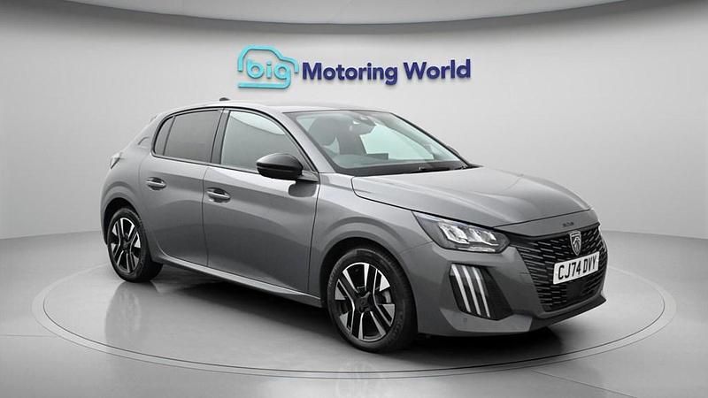 Used Peugeot 208 Allure 100 HP (73 kW) 2025 Grey Hatchback