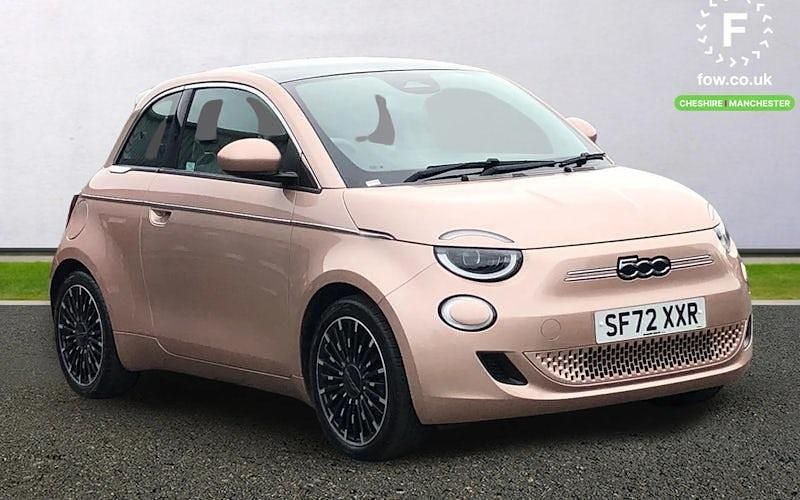 Used 2025 Fiat 500e La Prima Hatchback | £16,899 (Good price) - Image 1/4