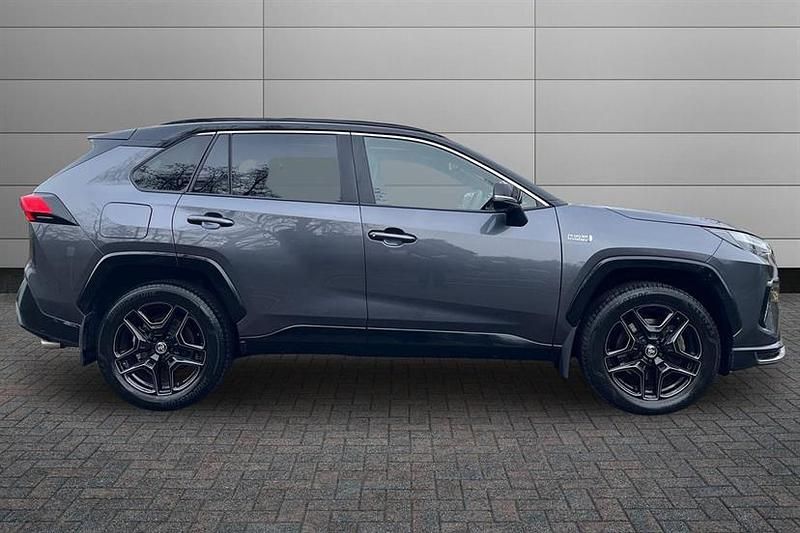 Used Toyota RAV4 Hybrid Sport 306 HP (225 kW) 2024 Decuma grey with black roof SUV