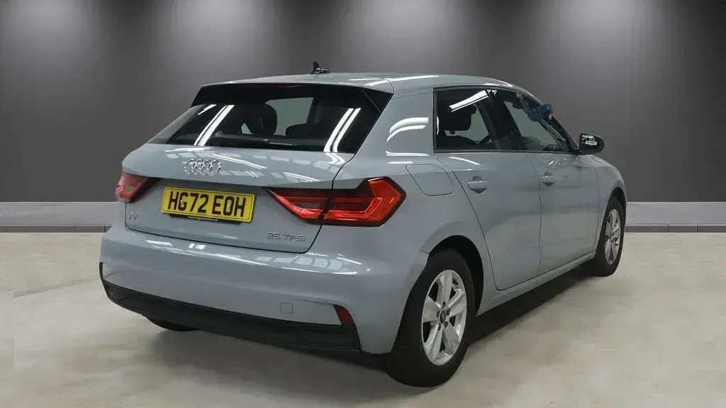 Used Audi A1 Sportback Comfort 95 HP (69 kW) 2022 Grey Hatchback