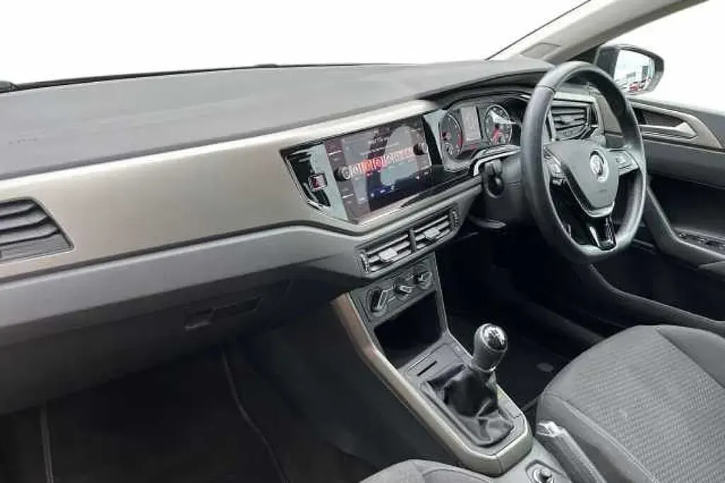 Używany VW Polo 95 KM (69 kW) 2021 Hatchback
