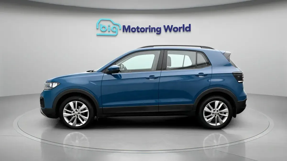 Used VW T-Cross SE 116 HP (85 kW) 2020 Blue SUV