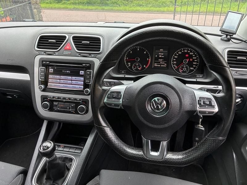 Begagnad VW Scirocco GT 2011 Vit Sportkupé