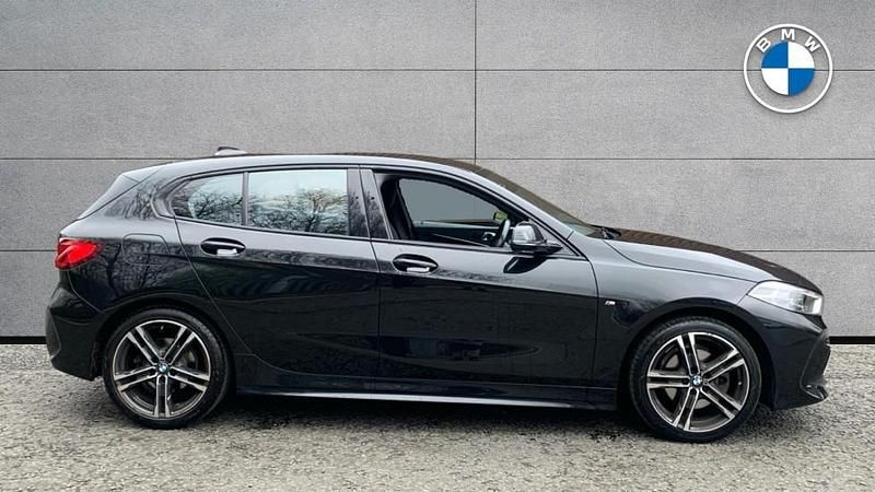 Used BMW 118 M Sport 134 HP (98 kW) 2023 Black Hatchback