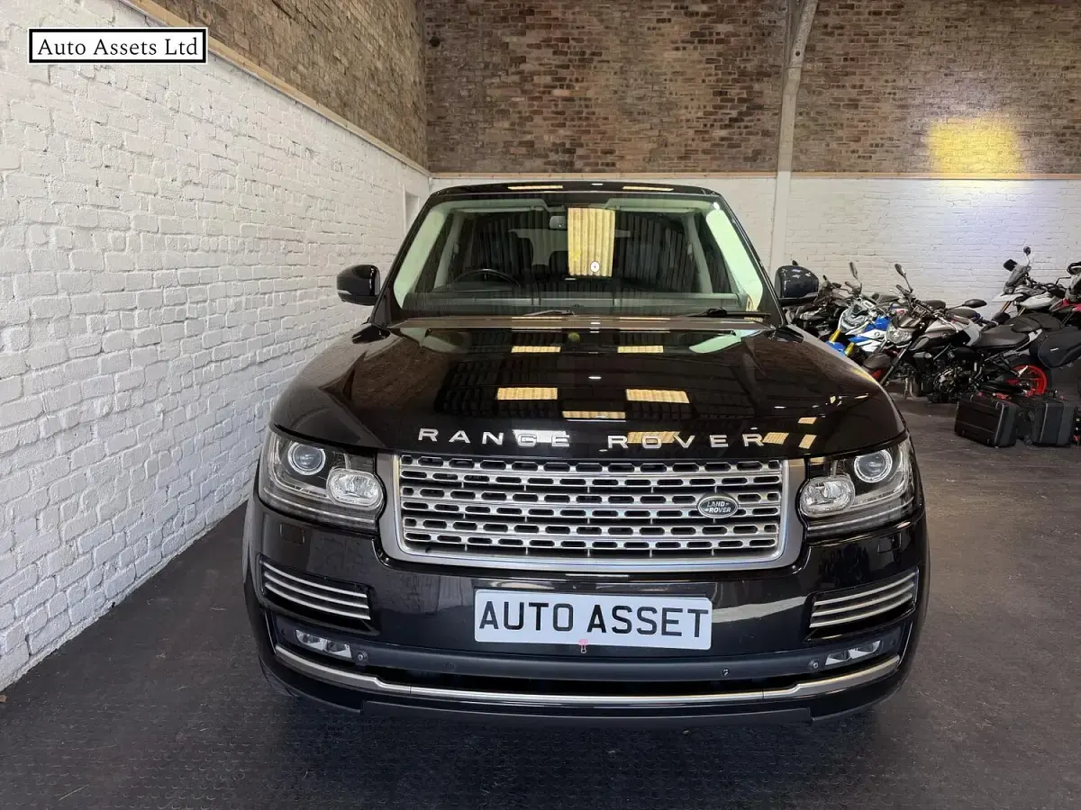 Used Land Rover Range Rover Autobiography 306 HP (225 kW) 2014 Black SUV