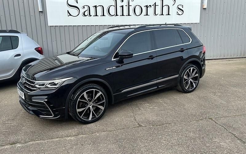 Usado VW Tiguan R-line 190 CV (139 kW) 2022 SUV