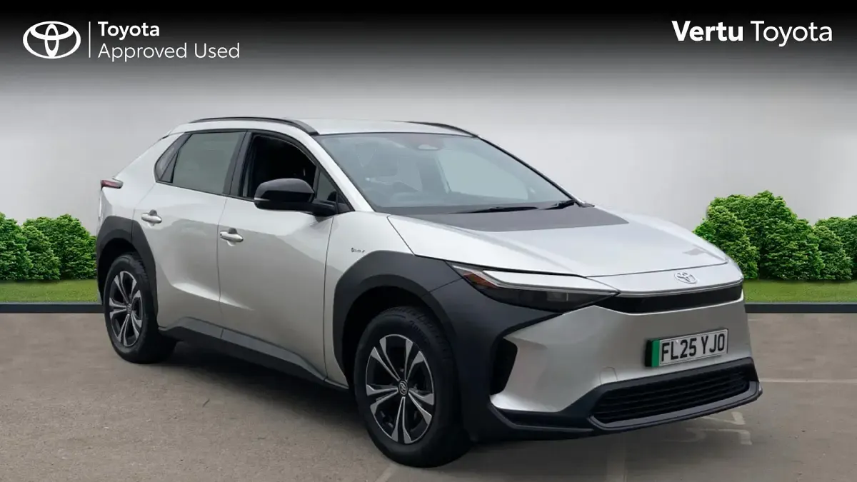 Used Toyota bZ4X PURE 150 kW (204 HP) 2025 SUV