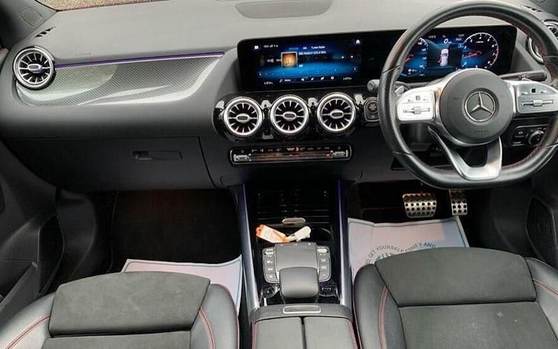 Used Mercedes GLA200 AMG Line Premium 163 HP (119 kW) 2022 SUV