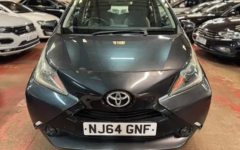 Used Toyota Aygo X-play 69 HP (50 kW) 2018 Hatchback