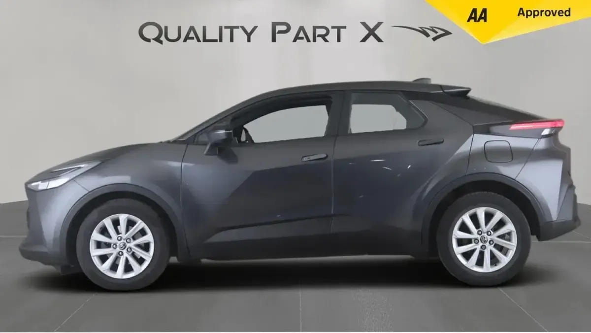 Used Toyota C-HR 140 HP (102 kW) 2024 Grey SUV