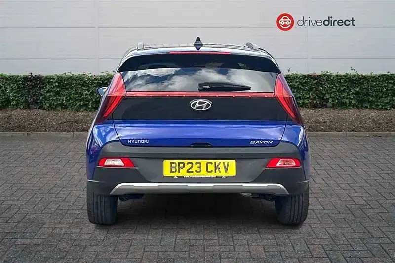 Used Hyundai Bayon Premium 100 HP (73 kW) 2023 Blue SUV