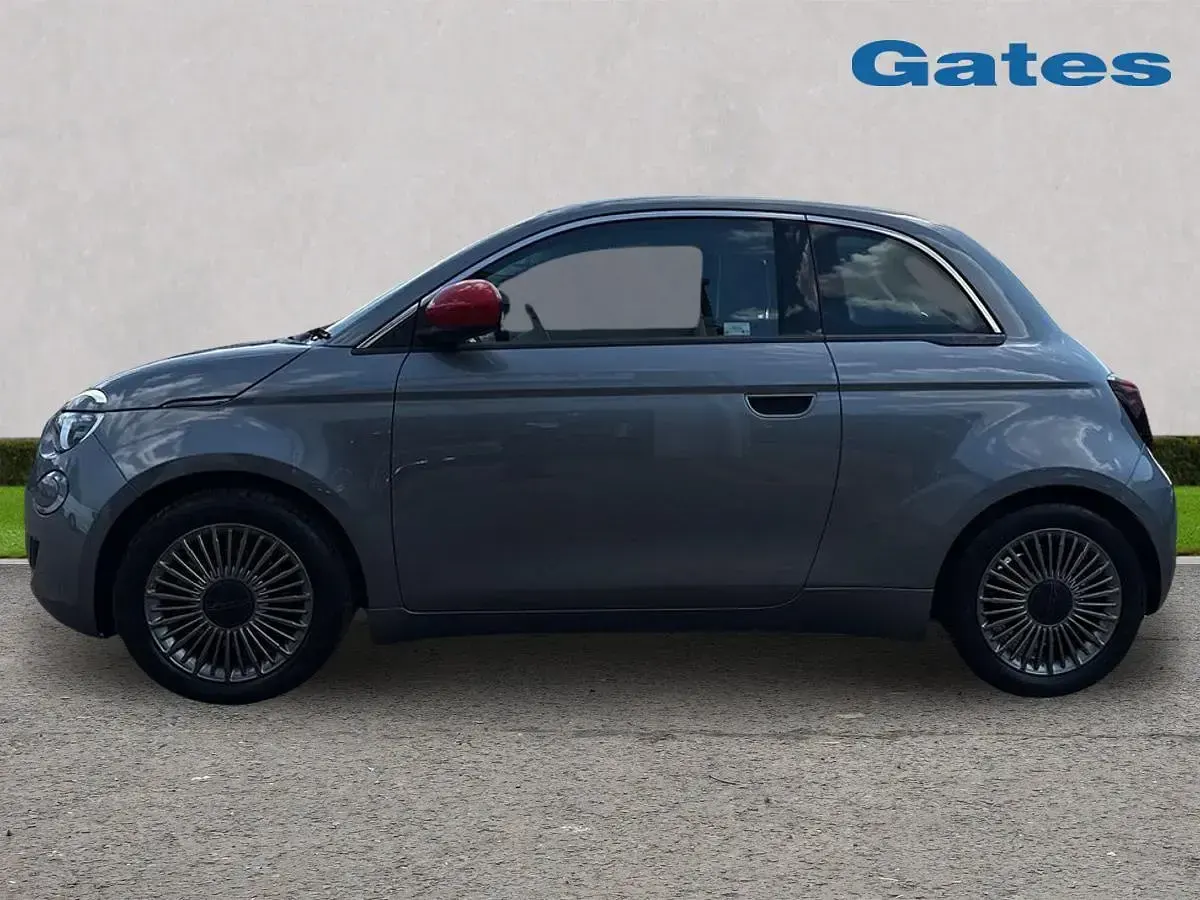 Used Fiat 500e Red 86 kW (118 HP) 2023 Grey Hatchback