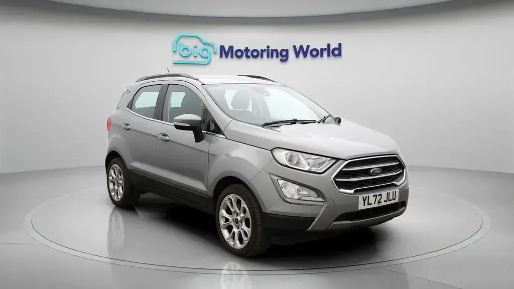 Usado Ford Ecosport Titanium 125 HP (91 kW) 2023 Prateado SUV