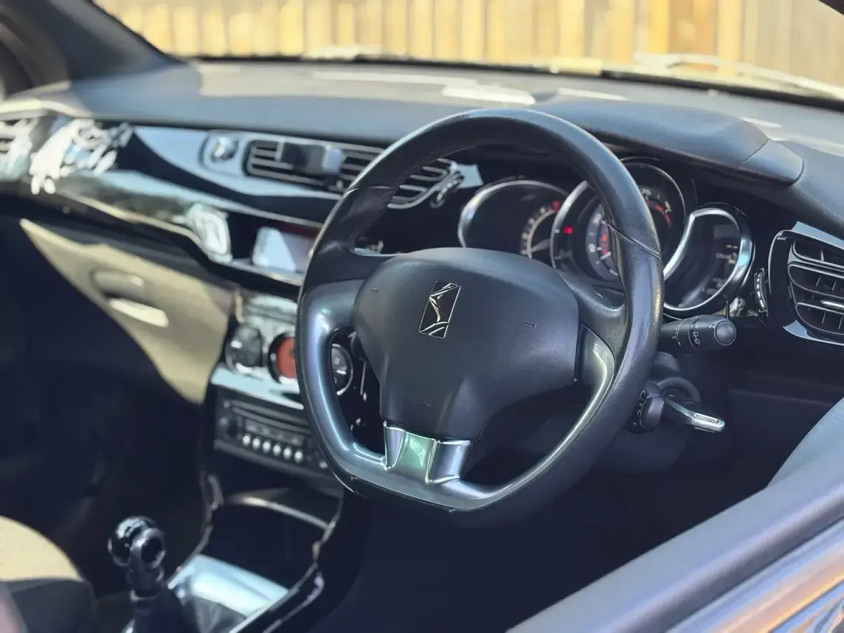 Used Citroën DS3 2013 Black Hatchback