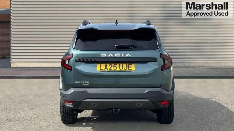 Used Dacia Duster Journey 155 HP (114 kW) 2025 Estate